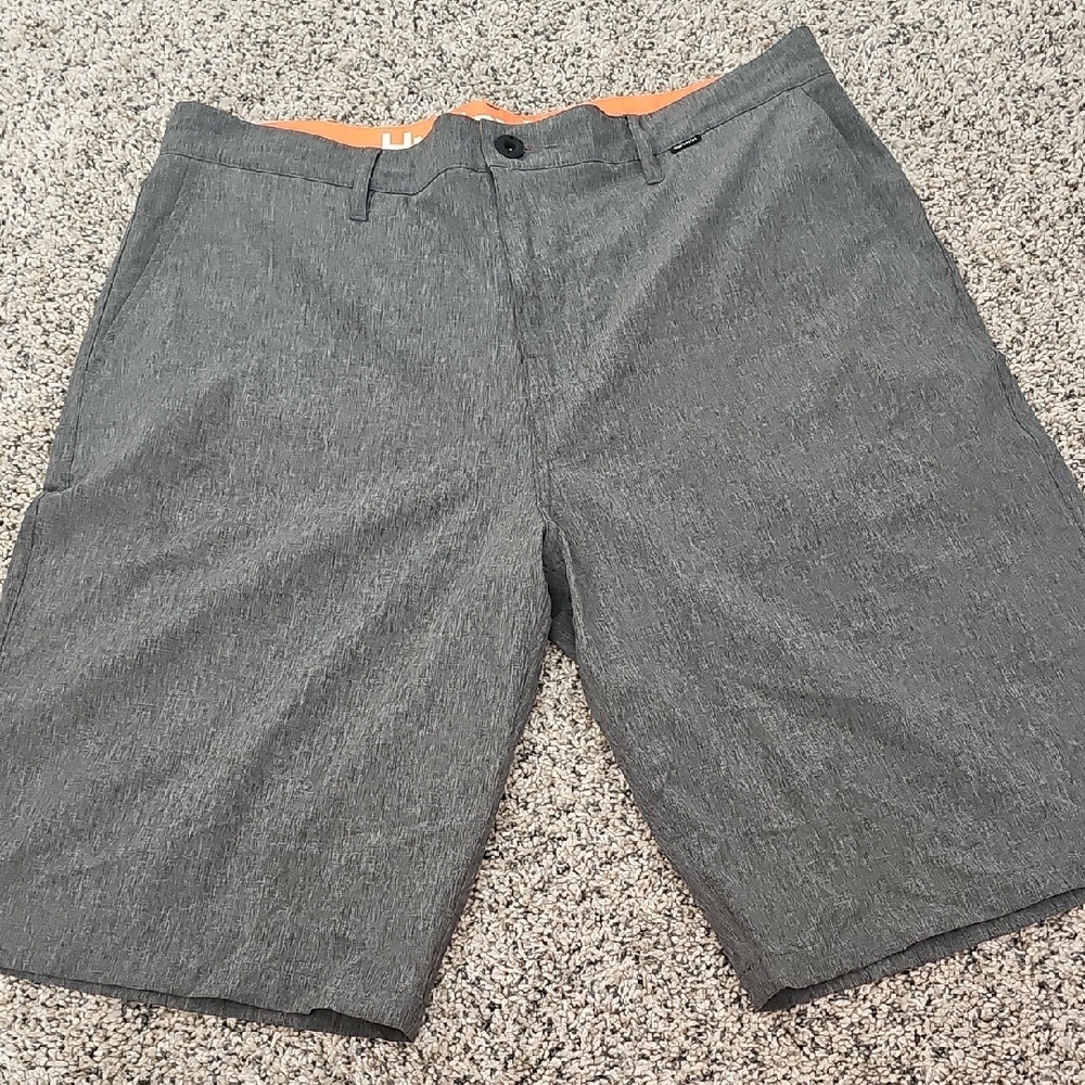 Hurley Men's Gray Flat Front Shorts